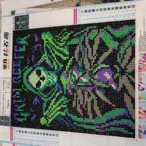 Diamond painting